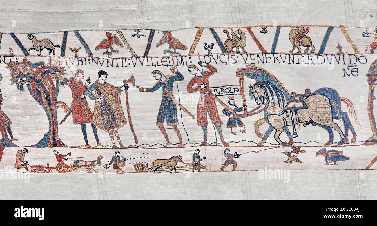 Bayeux Tapestry scene 10:  William sends messengers to Guy de Ponthieu ordering Harolds release. BYX10 Stock Photo