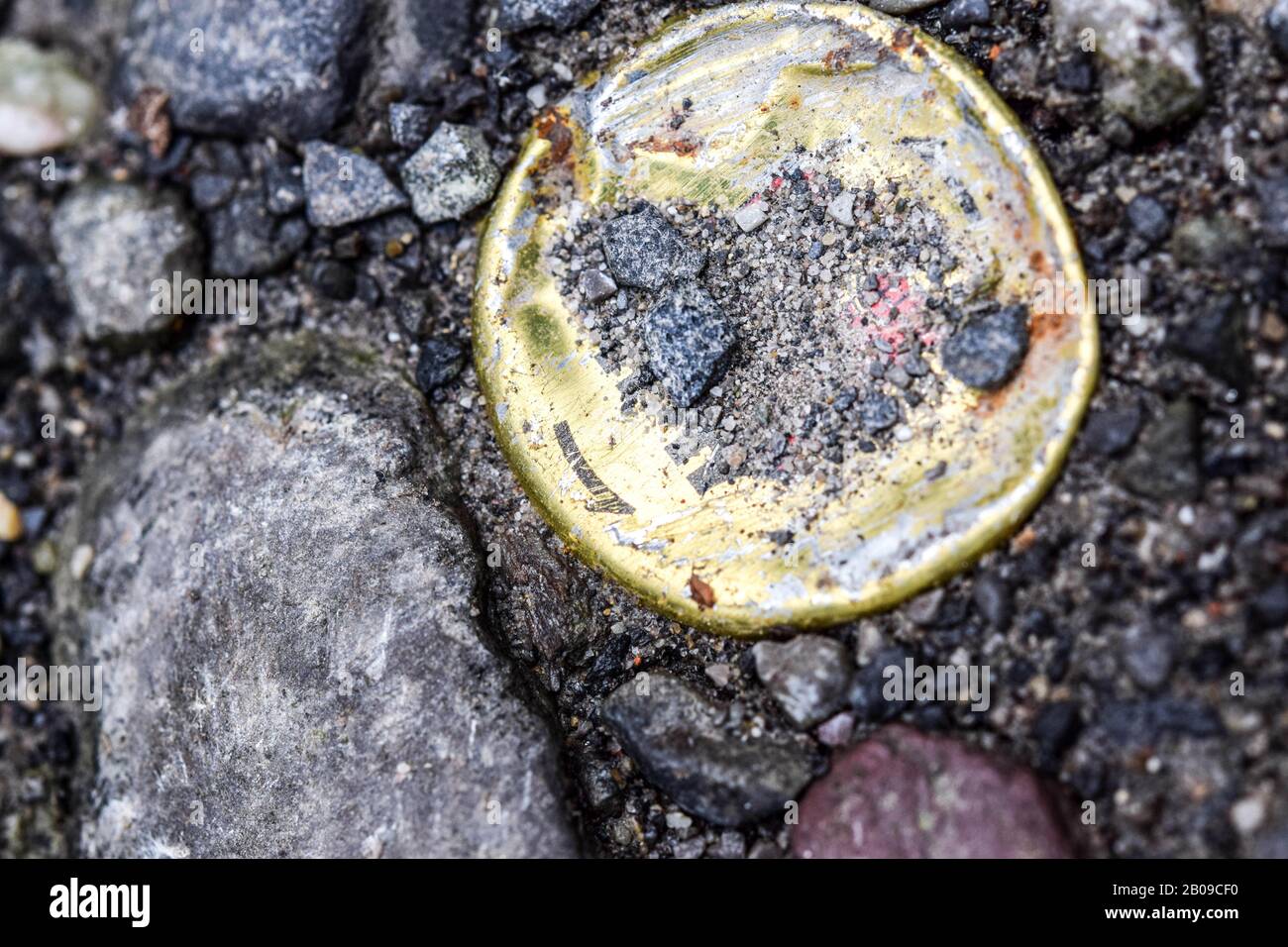 Beer Rings Polution old beer cover as trash in the environment as pollution Stock Photo - Alamy
