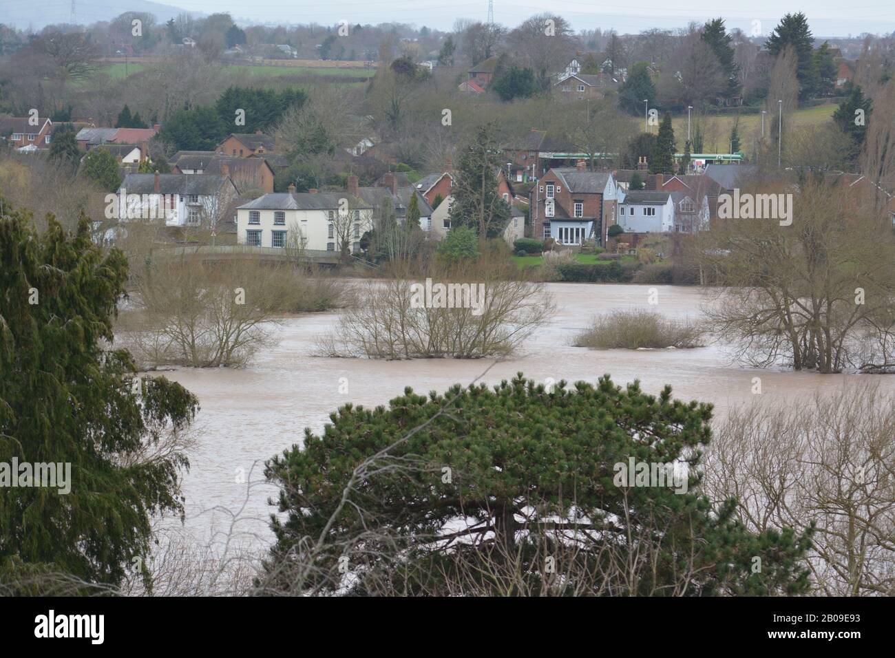 Flooded fields around River Wye at Ross-on-Wye after river burst its banks following heavy rainfall re storms winter global change climate Stock Photo