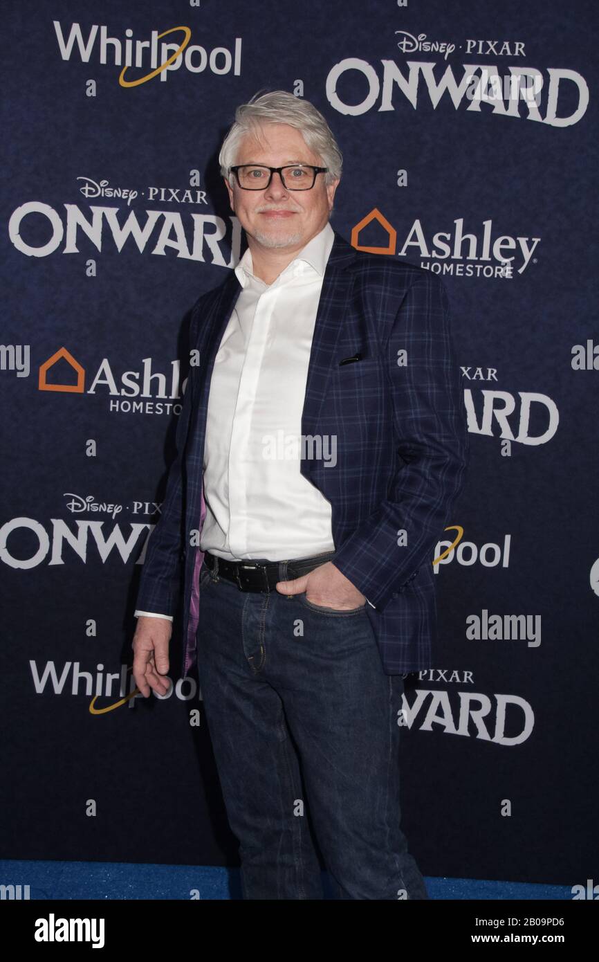 Dave foley 2020 hi-res stock photography and images - Alamy