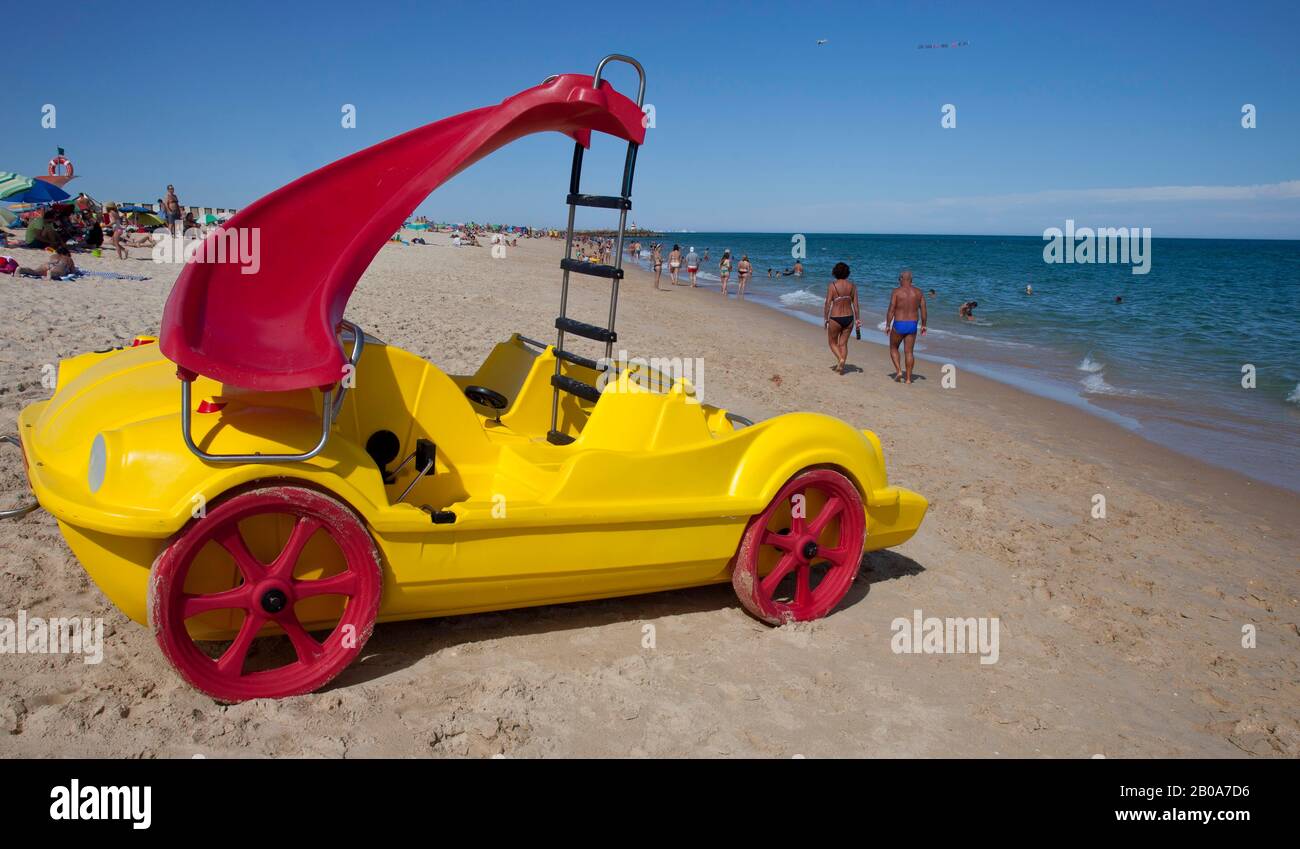 Pedalo slide hi-res stock photography and images - Alamy