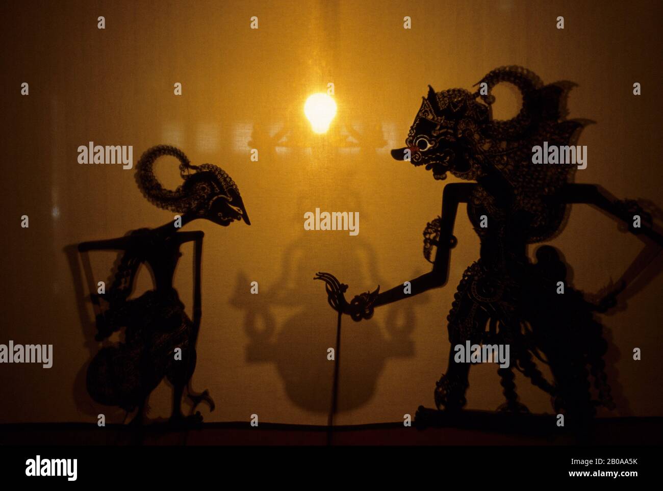INDONESIA, JAVA, SHADOW PUPPETS, WAYAN KULIT Stock Photo Alamy