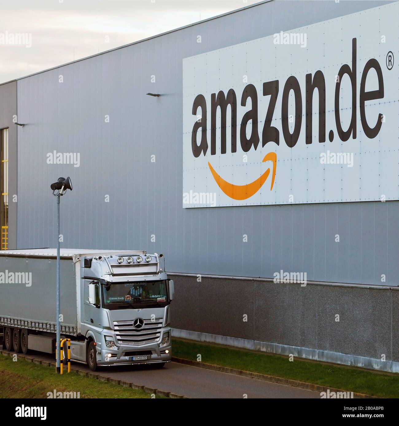 truck at the amazon logistics centre, one of the largest site in Europe, Germany, North Rhine-Westphalia, Ruhr Area, Rheinberg Stock Photo