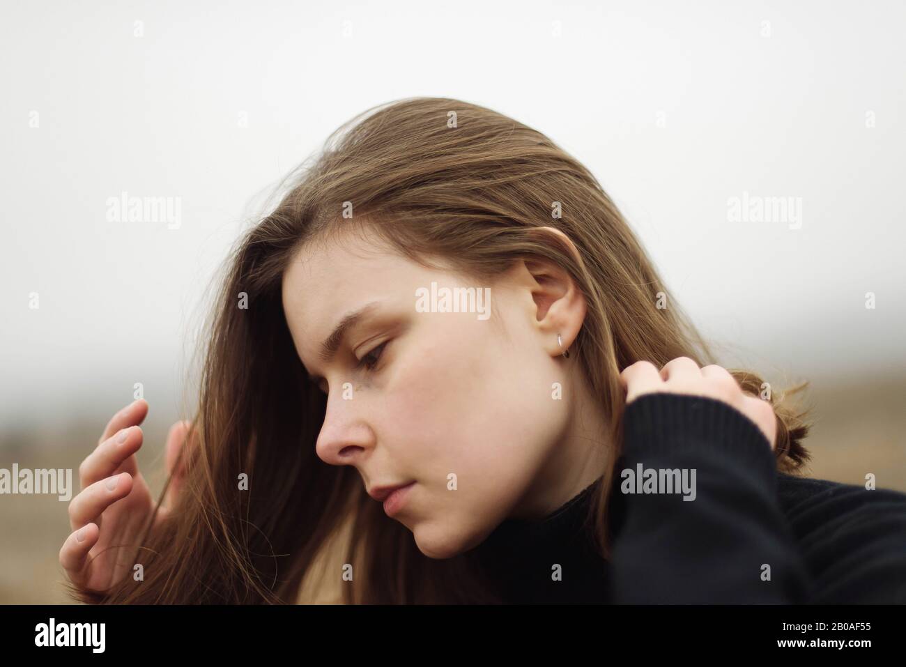 Outdoor portrait young woman hi-res stock photography and images - Alamy