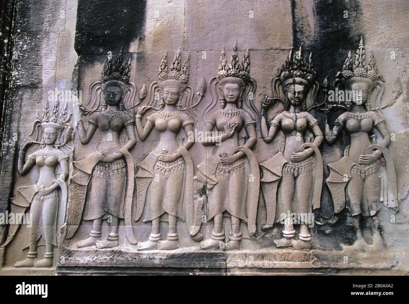 CAMBODIA, ANGKOR WAT, GODDESSES, BASRELIEF CARVING Stock Photo Alamy
