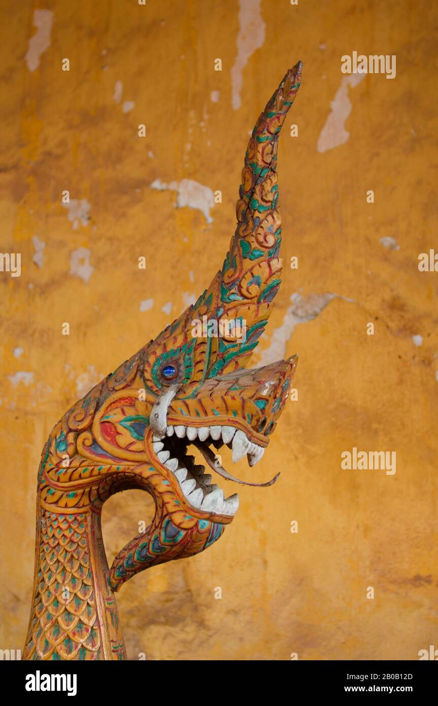 LAOS VIENTIANE VAT SISAKET CLOISTER NAGA Stock Photo Alamy