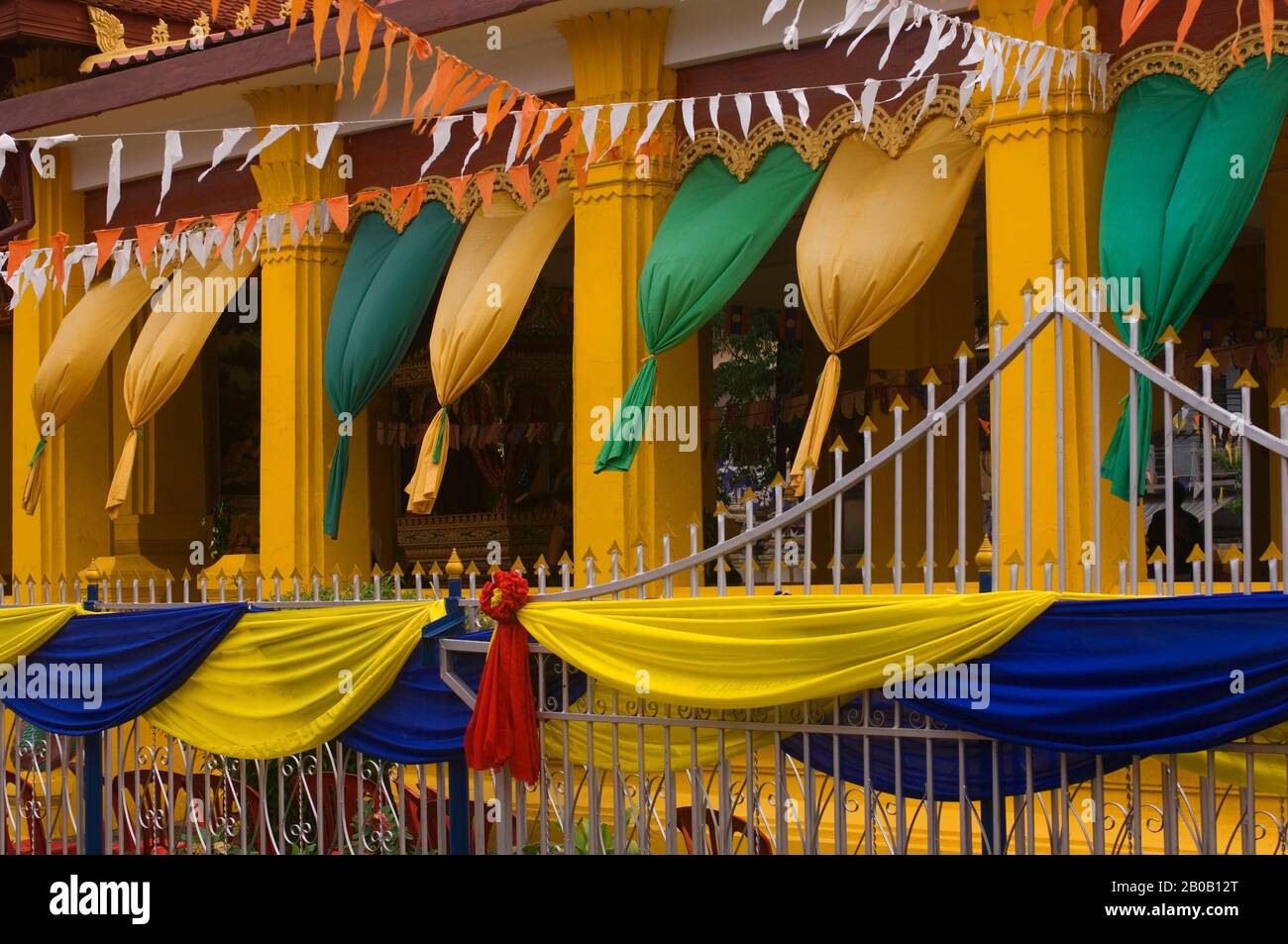 Asian temple festival hi-res stock photography and images - Alamy