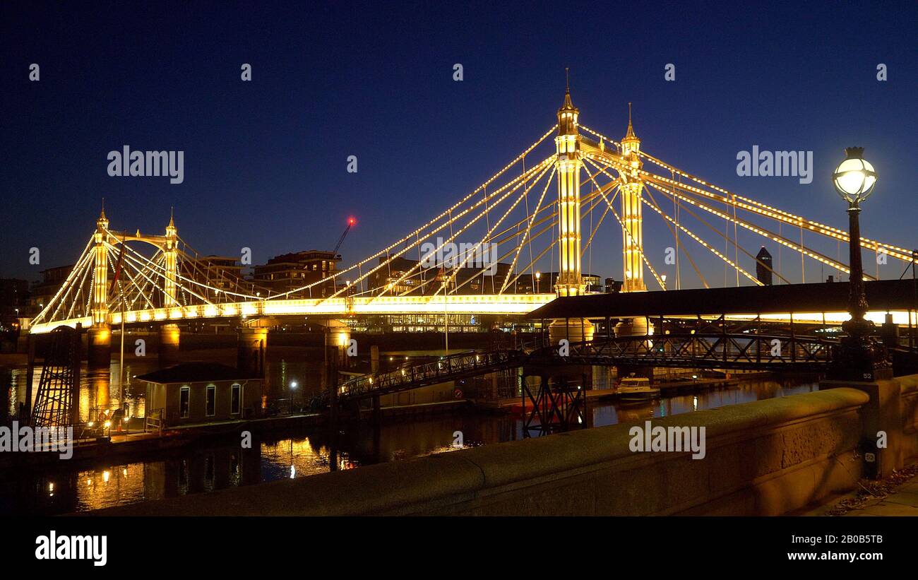 amazing Albert Bridge at Battersea London Stock Photo - Alamy