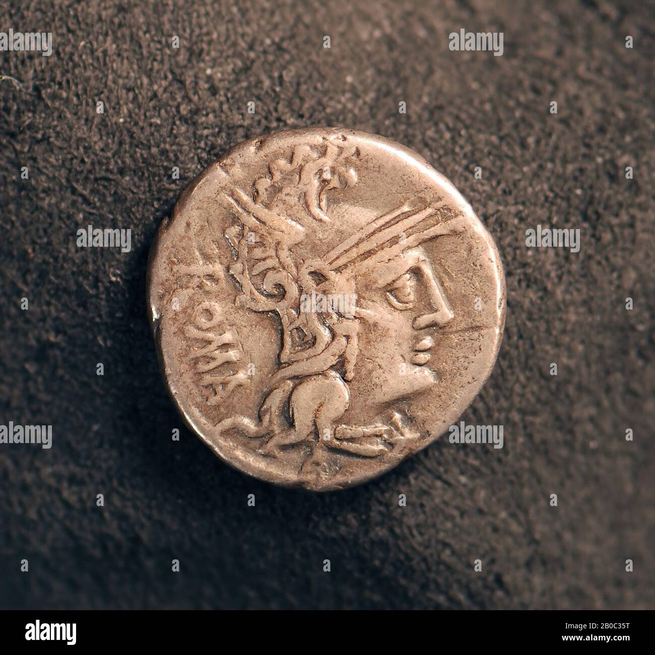Unknown Artist, Denarius of Caius Metellus, 125 BC, silver Stock Photo