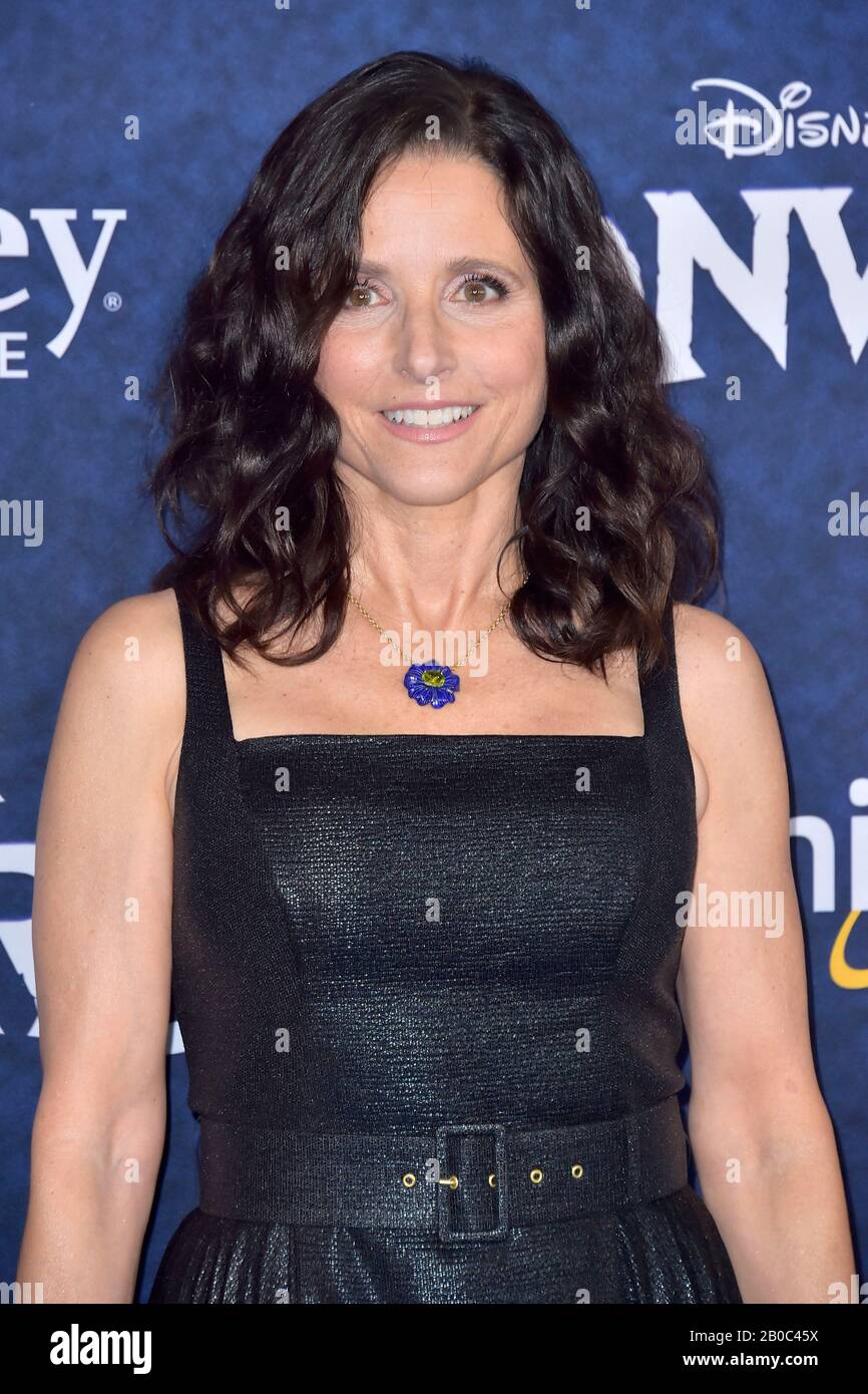 Julia Louis-Dreyfus at the world premiere of the movie 'Onward: No Halves' at the El Capitain Theater. Los Angeles, Feb 18, 2020 | usage worldwide Stock Photo