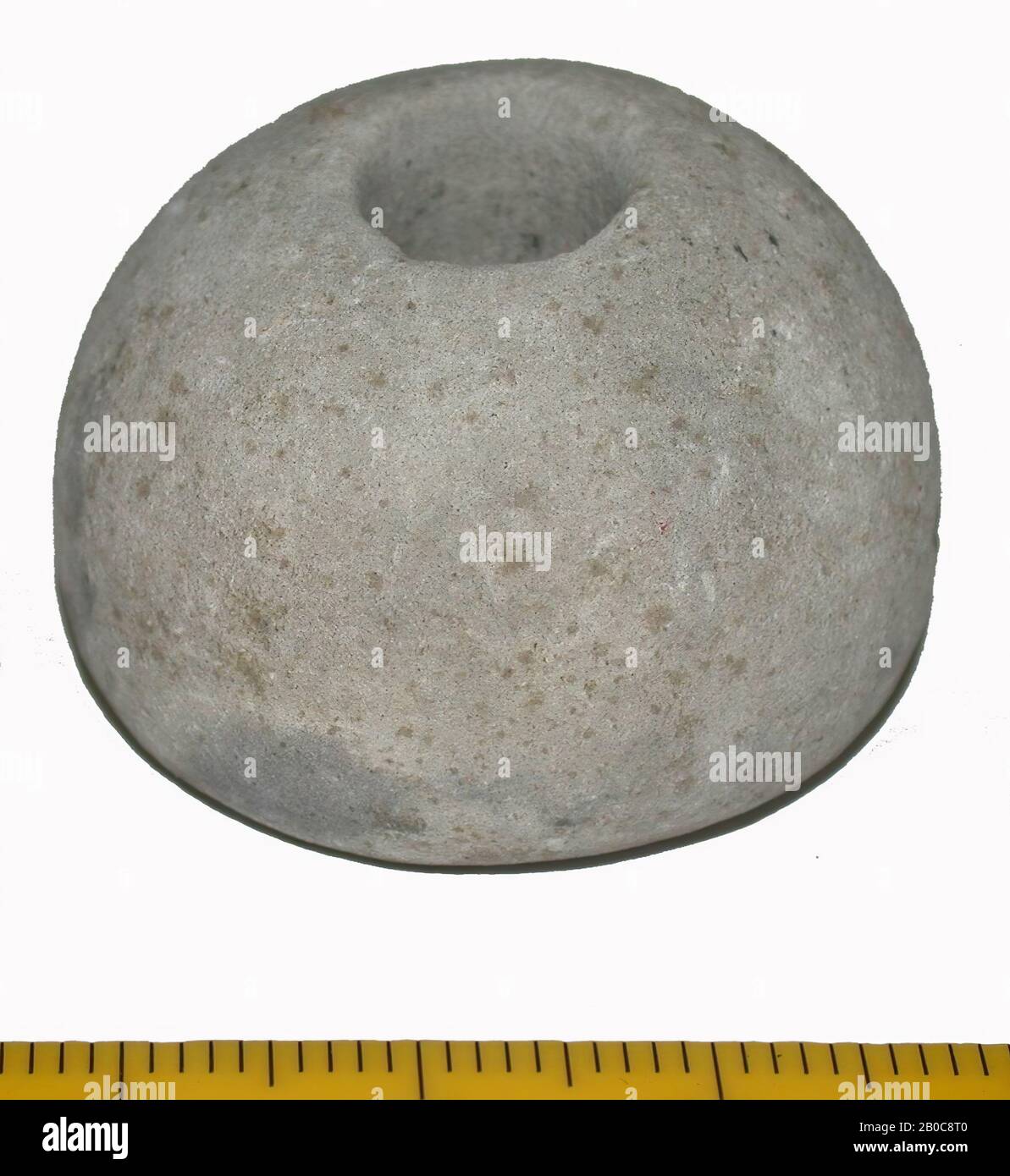 semi-spherical, spider stone, earthenware, 2.22 x 3.21 cm, 25 grams, vmec, Netherlands, Friesland, Ferwerderadiel, Hallum Stock Photo