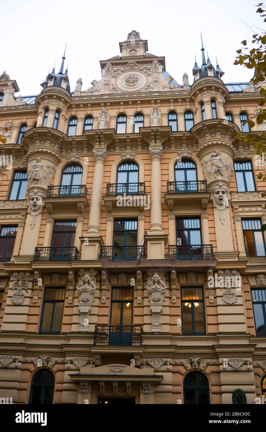 Benjamin House Riga LATVIA, RIGA, DETAIL OF LOCAL HOUSES IN ART NOUVEAU STYLE (JUGENDSTIL ...