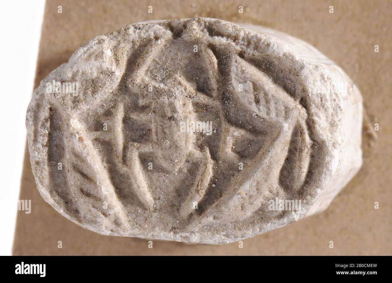 scarab, beetle, uraeus, 2 pieces, winged, seal, scarab, stone (gray), 1,6 cm, Egypt Stock Photo