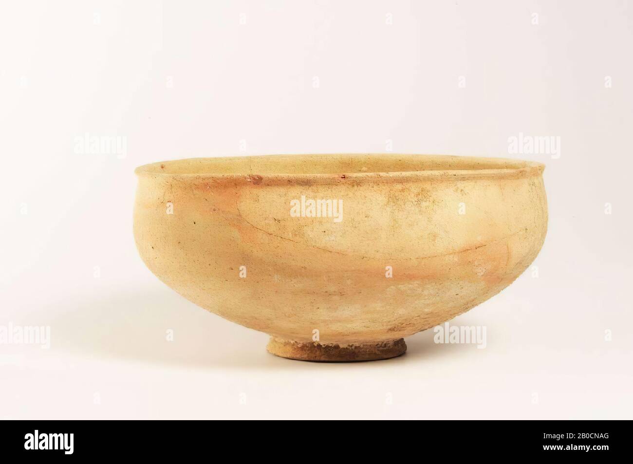 Elementary crockery top