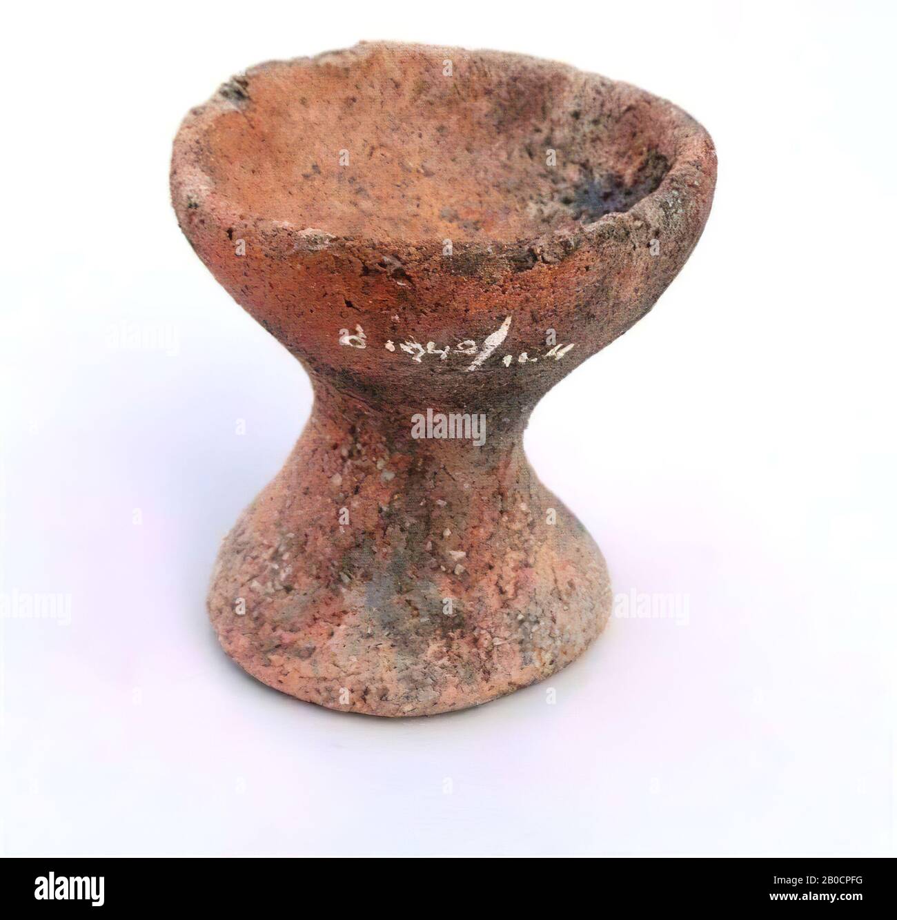egg sharpener, pottery, H. 6,5 cm, prehistory, The Netherlands, Gelderland, Winterswijk, Ratum Stock Photo