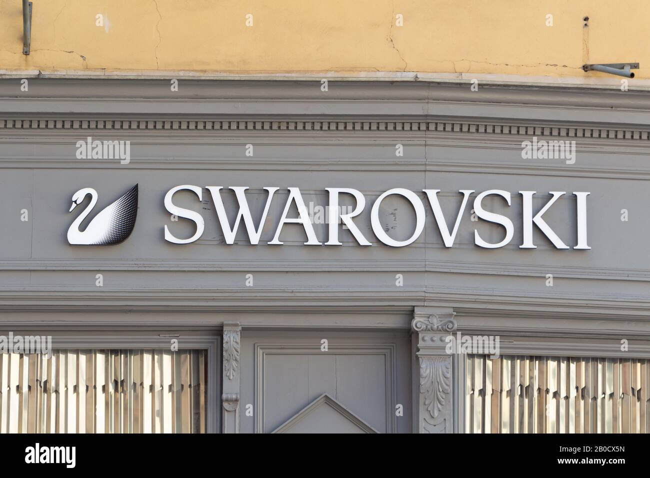 Prague - Czech Republic, August 13, 2018 : Shop window of Swarovski jeweler  in Prague Stock Photo - Alamy
