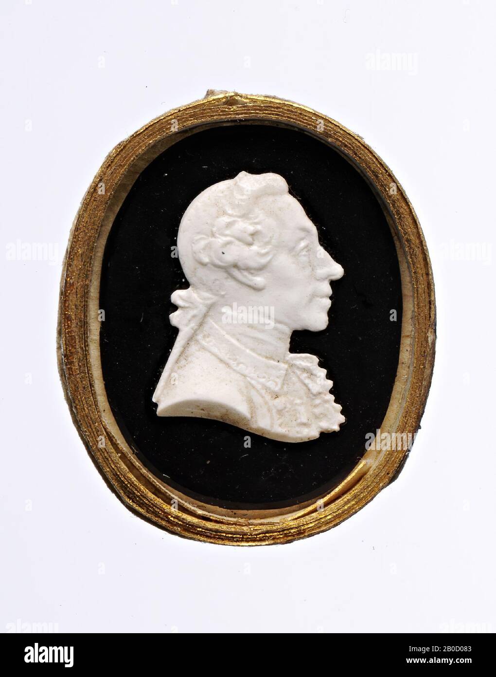 Cameo glass hi-res stock photography and images - Alamy