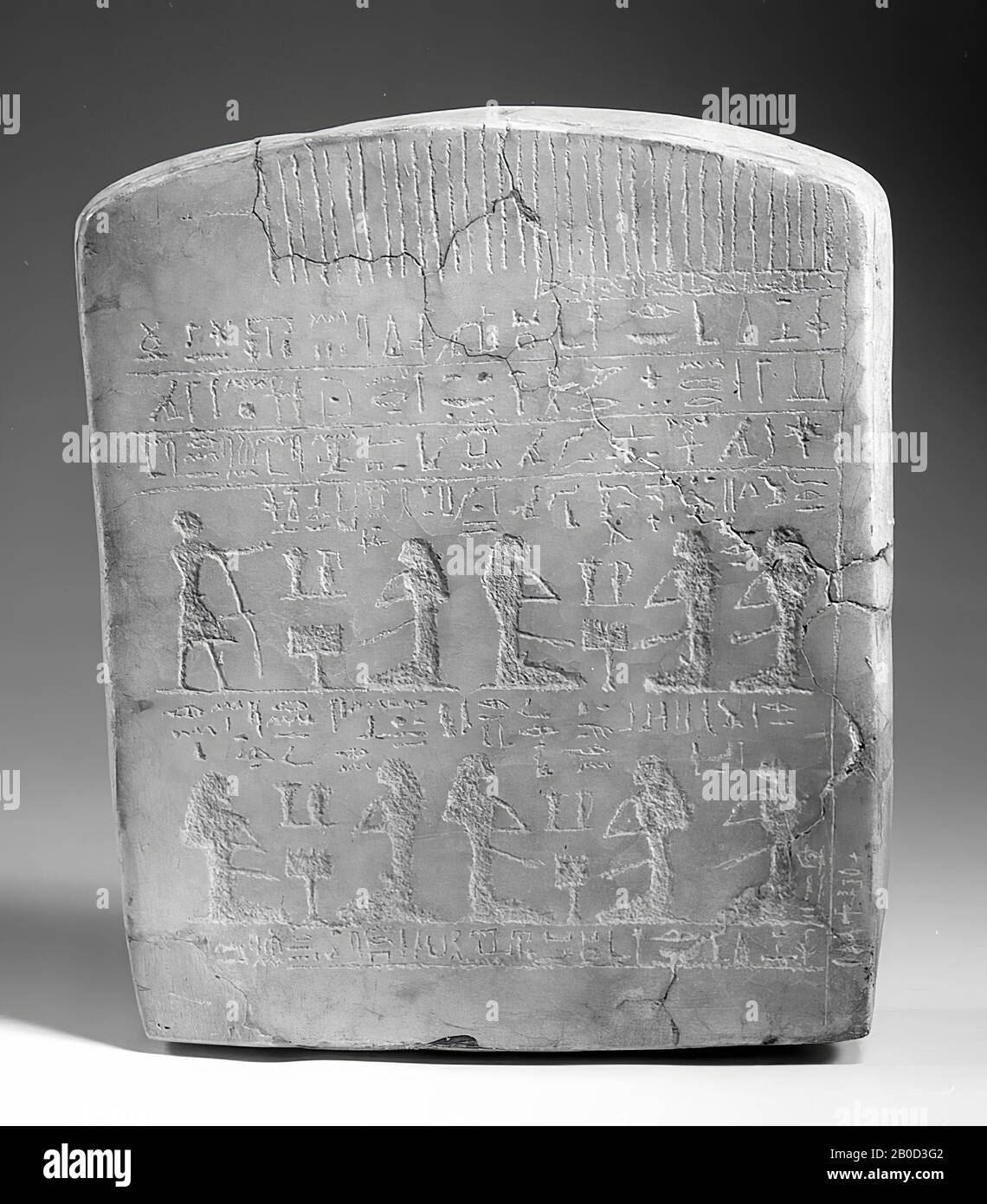Ab, round arch, stele, limestone, 51 x 32 cm, Middle Kingdom, EgyptDescription of the Egyptian collection, II, 33, Pl.XXI Stock Photo