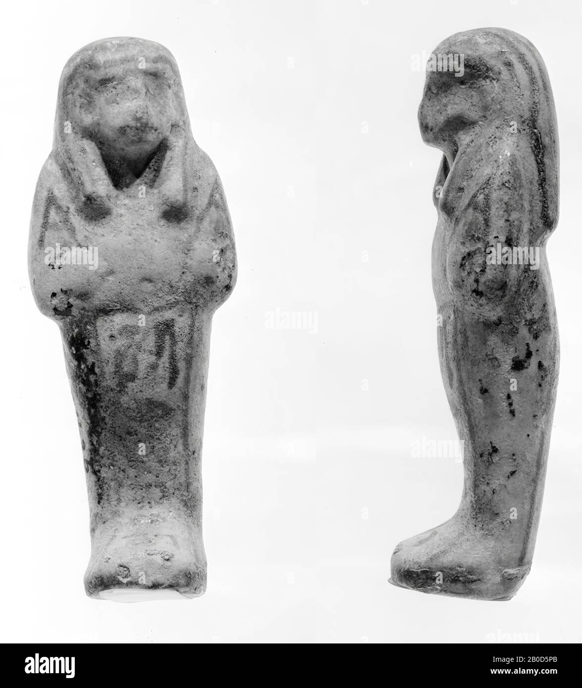 mummyshaped, Panehsy, shabbat, faience, 7.4 x 2.7 cm, New Kingdom