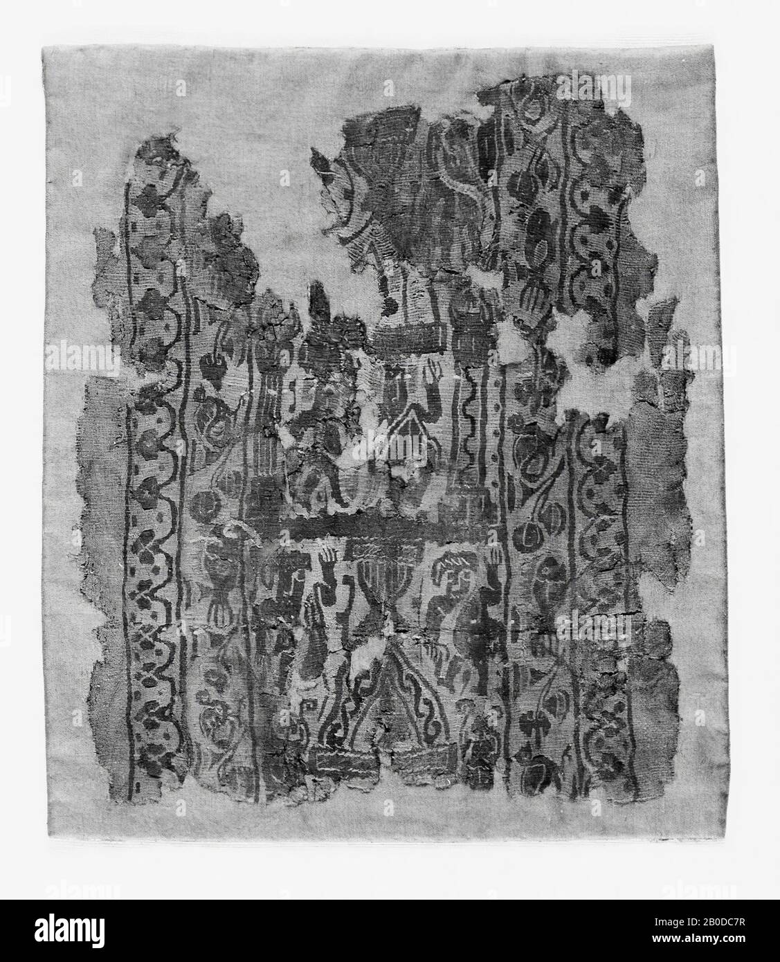 Coptic Fish fragment, ornamental band, dancer, fish, bird, tissue, fragment, linen ...