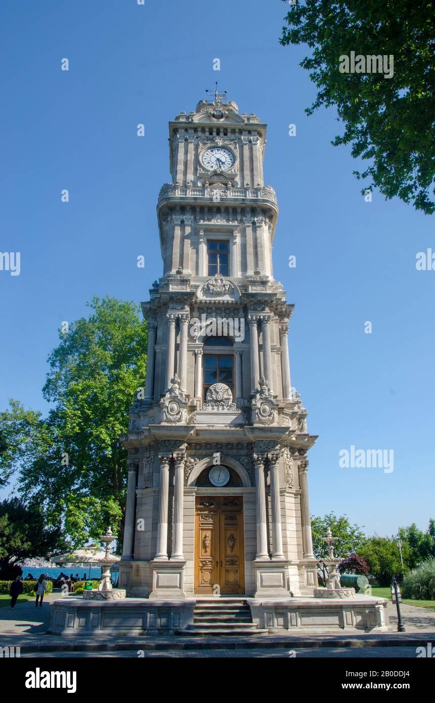 Dolmabahce clock hi-res stock photography and images - Alamy