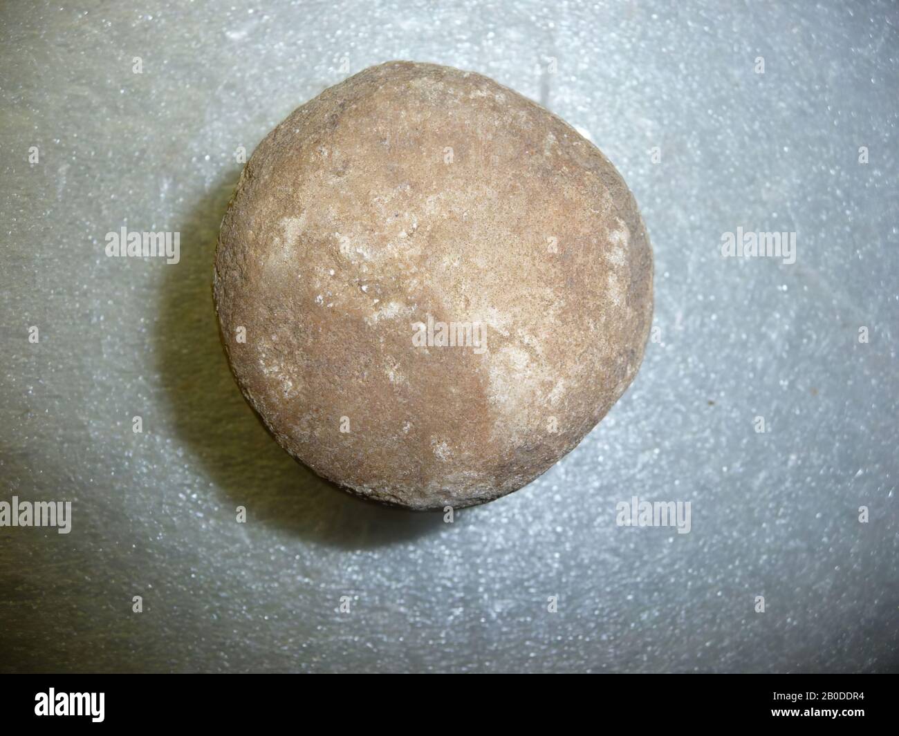 millstone, dice shape, grindstone in form of dice, quartz, stone