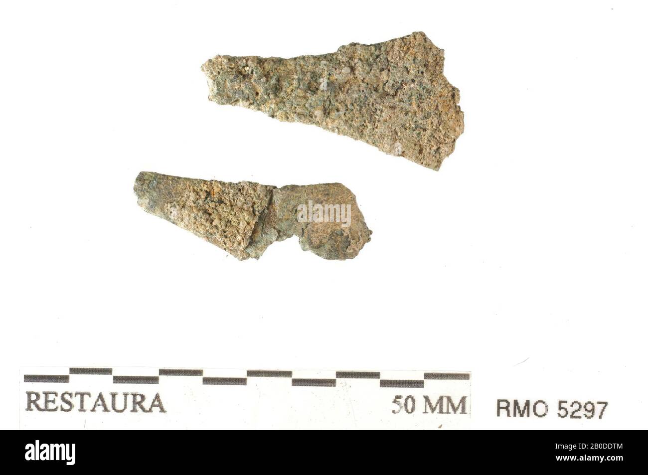 2 parts of tweezers ?, 2 parts of tweezers ?, copper alloy, 2.9 x 1.6