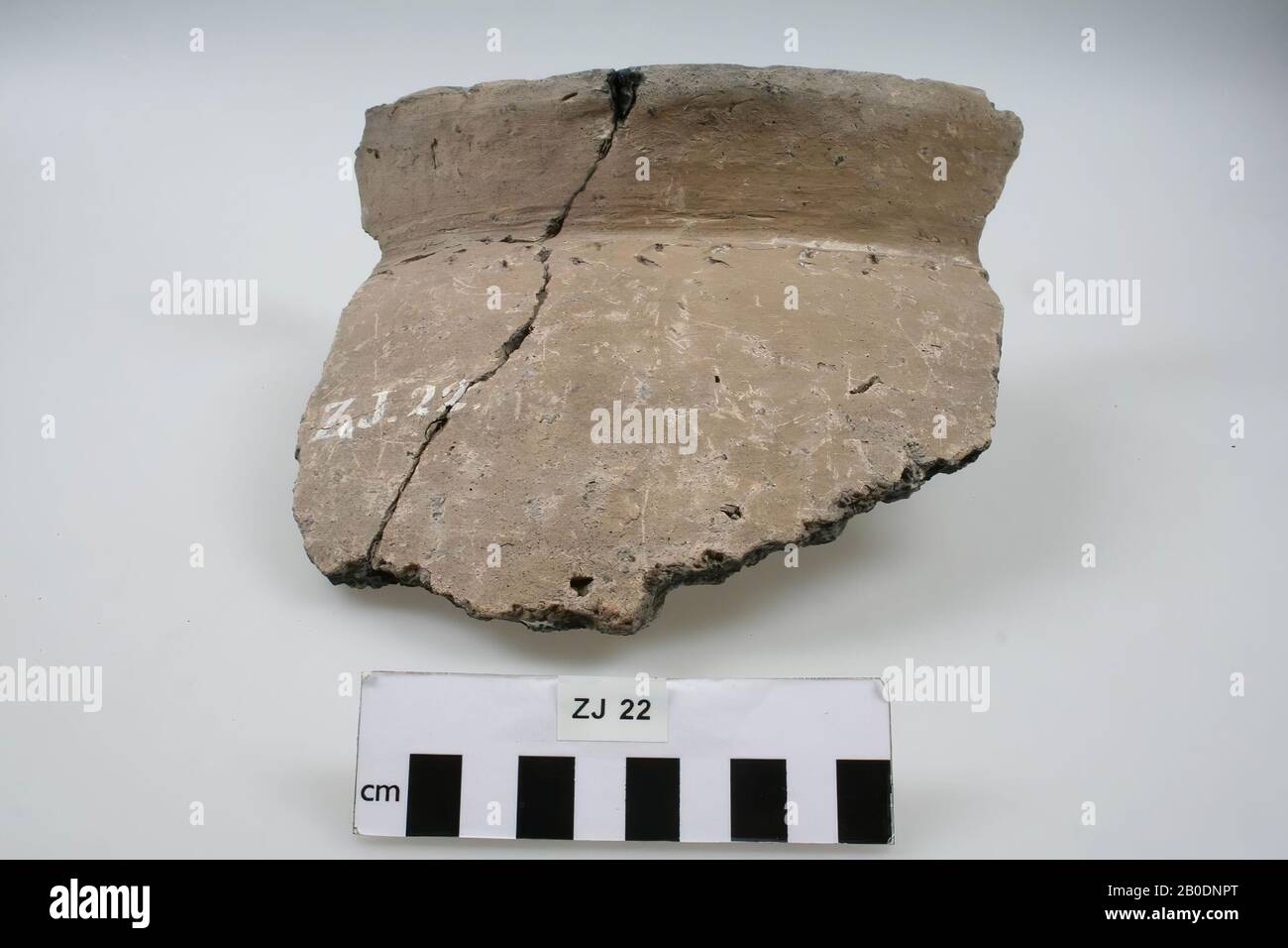 Old Europe, pot, border shards, earthenware, 6.5 x 18.6 x 15 cm, prehistory, Switzerland, Morigen Stock Photo
