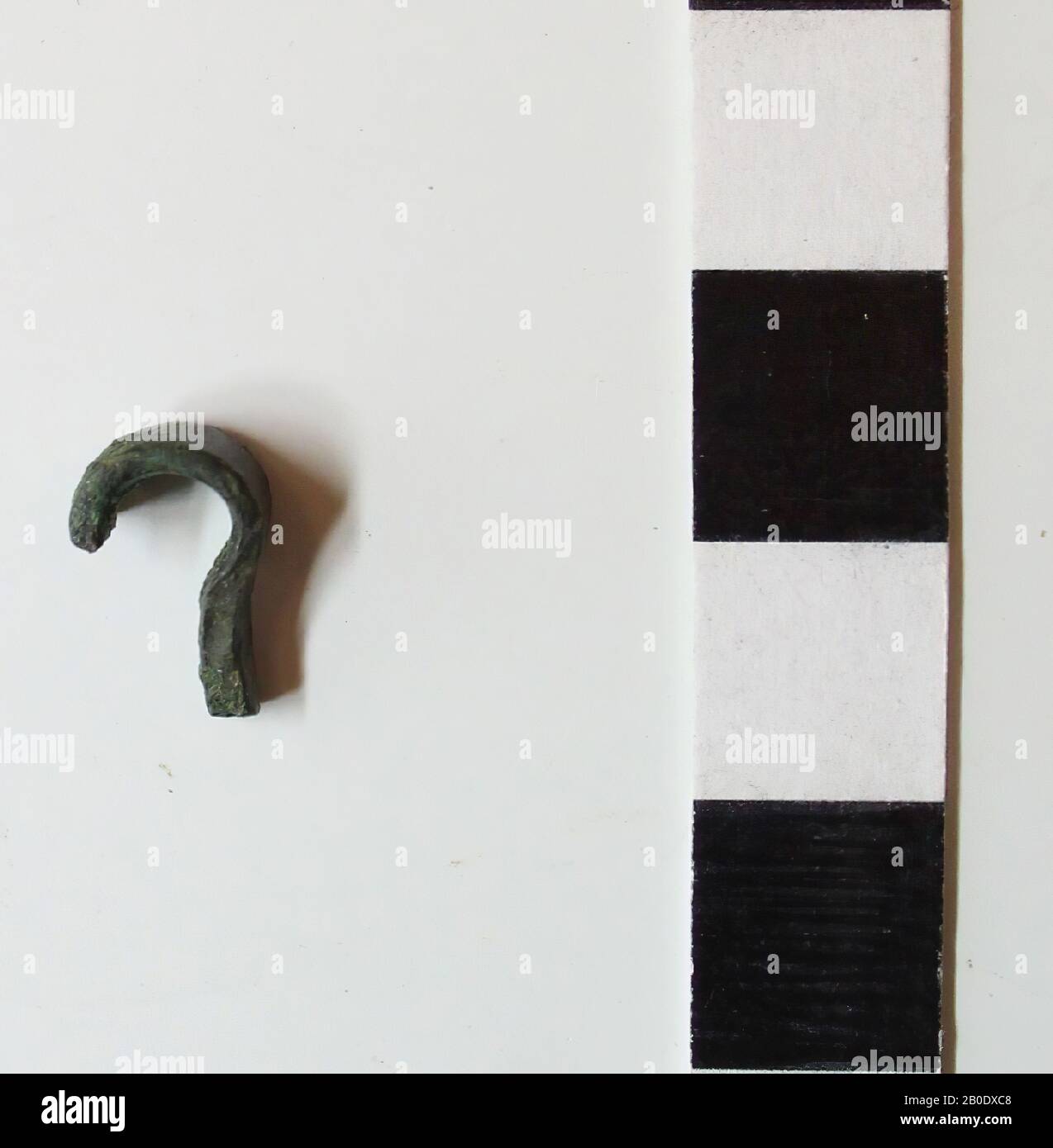 Old Europe Hook Metal Bronze 1 0 X 0 7 X 0 5 Cm Location France Amiens Stock Photo Alamy Old Europe Hook Metal Bronze 1 0 X 0 7 X 0 5 Cm Location France Amiens Stock Photo Alamy