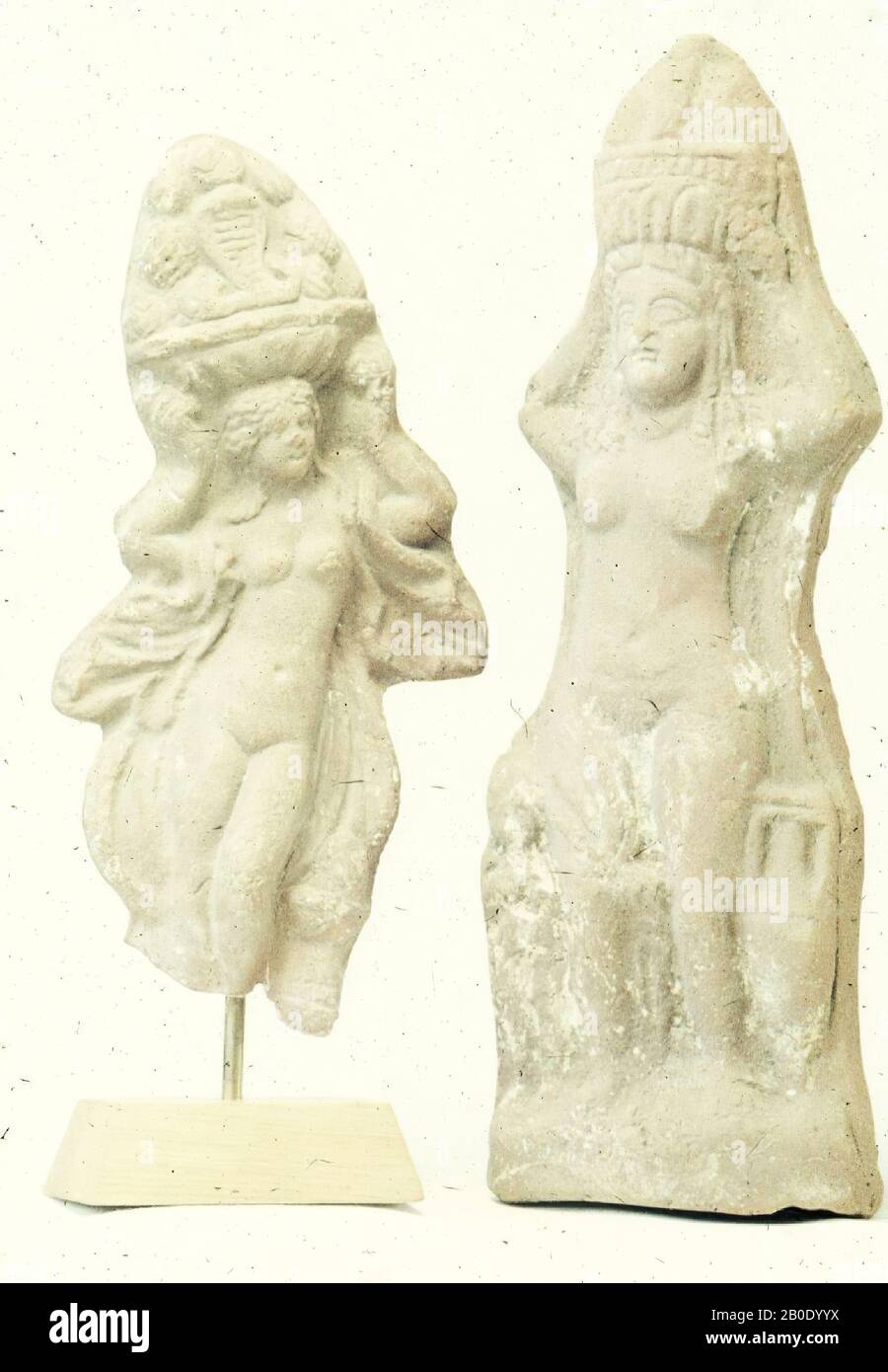 Egypt, votive statue, terracotta, 21.5 cm, GrecoRoman Period, Roman