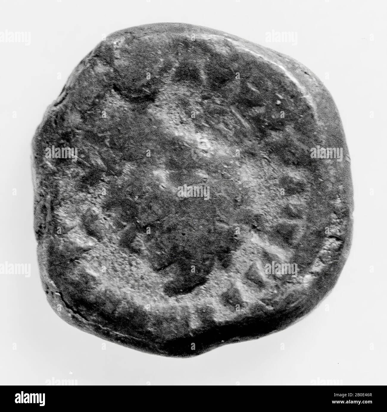 coin, lead fake tetradrachm of Gallienus, year 15, Vz: imperial bust r., Kuras and drapery, AUT K P LIK GALLIENOS S [EB], Kz: standing Homonoia l. with double cornucopiae, palm branch, L IE (year 15), mint, tetradrachme, Gallienus, metal, lead, Diam. 23 mm, wt. 12.98 gr, Greco-Roman Period, Roman imperial period 267-268, Egypt Stock Photo