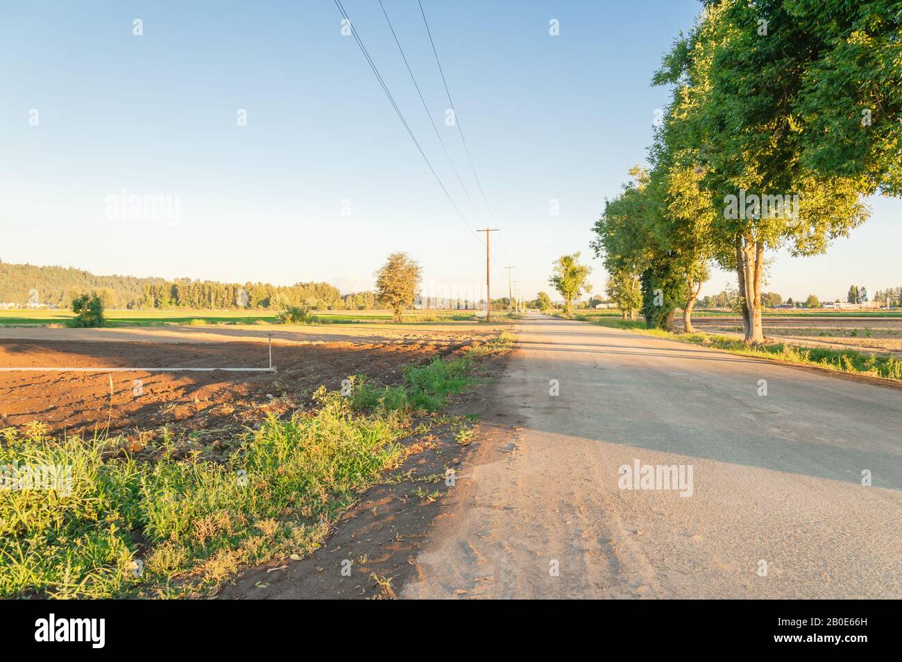 Pacific northwest irrigation hires stock photography and images Alamy