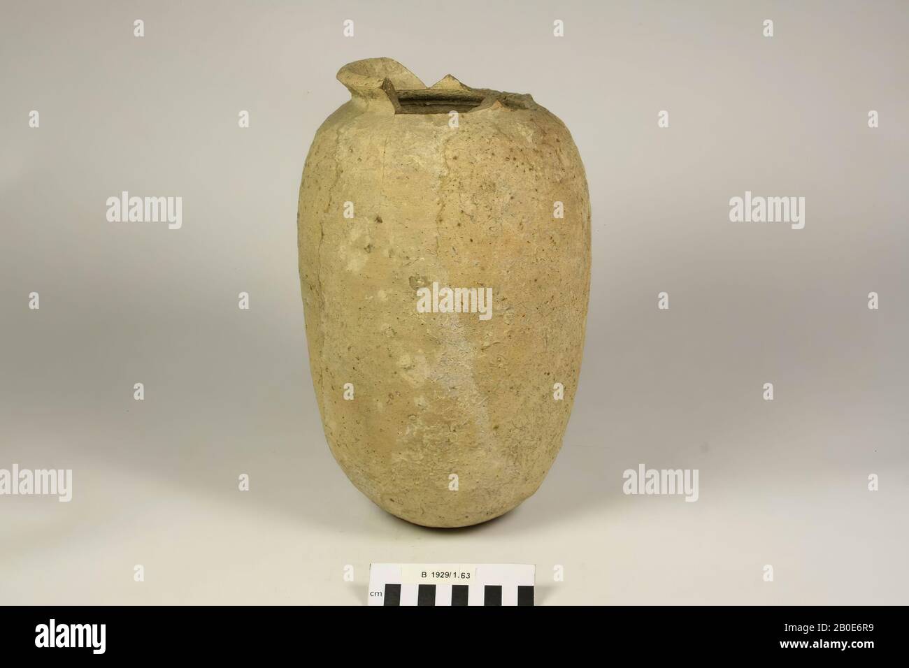 Ancient Near East, crockery, earthenware, H 30.5 cm, D 19 cm, Location, Palestine Stock Photo