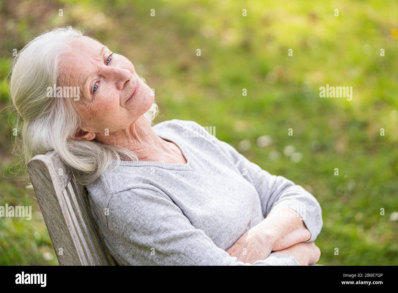 Senior woman grey hair crossed hi-res stock photography and images - Alamy
