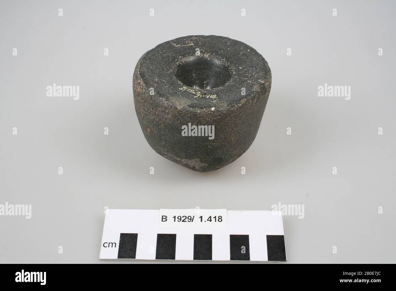 Tools, stone, basalt, H 6.5 cm, D 7.5 cm, Palestine Stock Photo