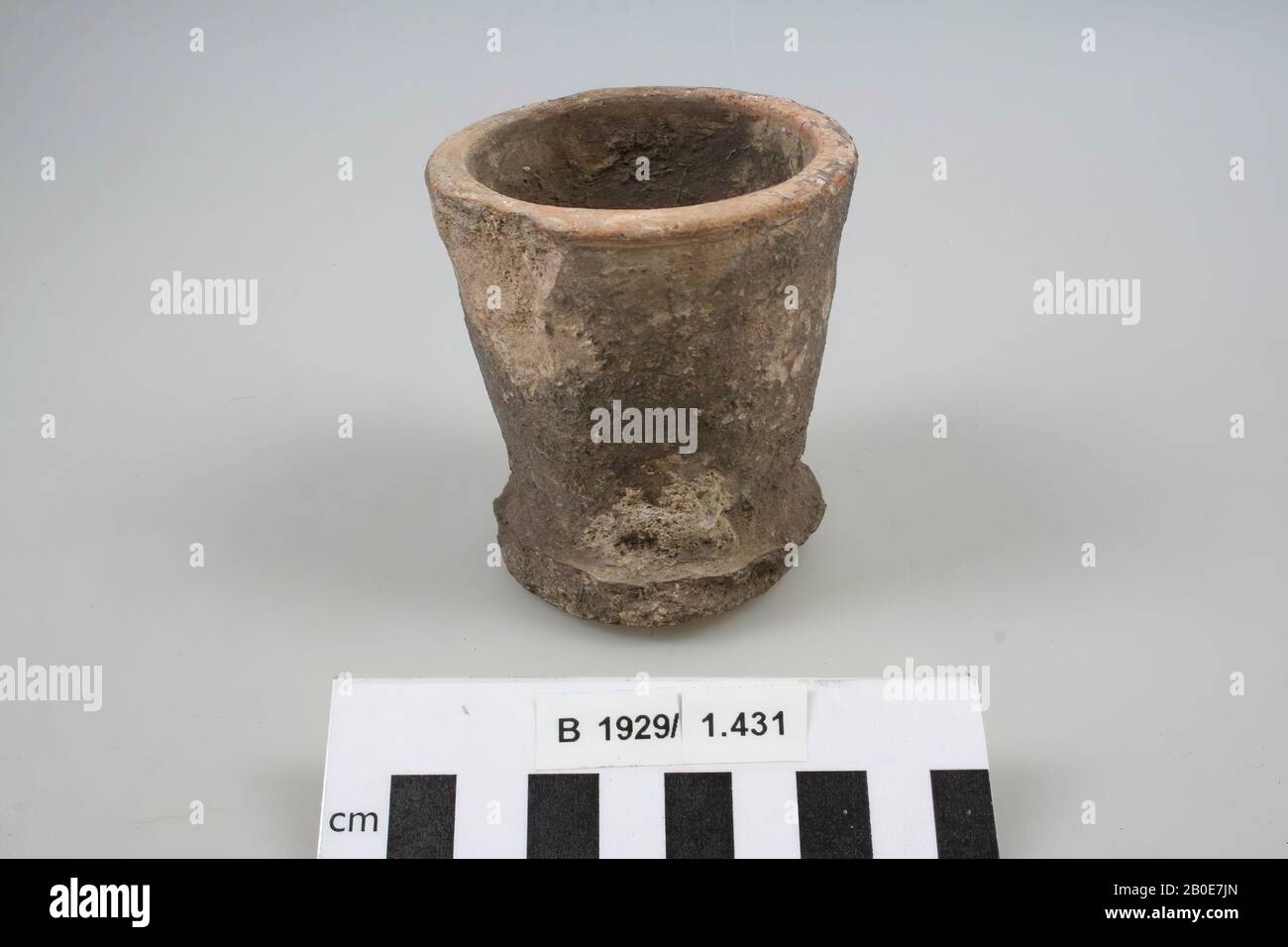 crockery, earthenware, H 8 cm, D 7.3 cm, Palestine Stock Photo