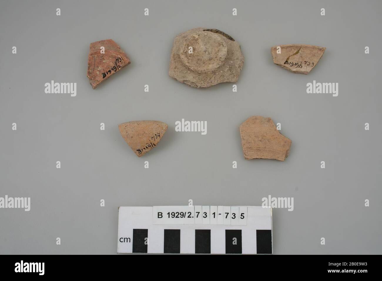 shard, earthenware, br: 3,4 cm, Israel Stock Photo