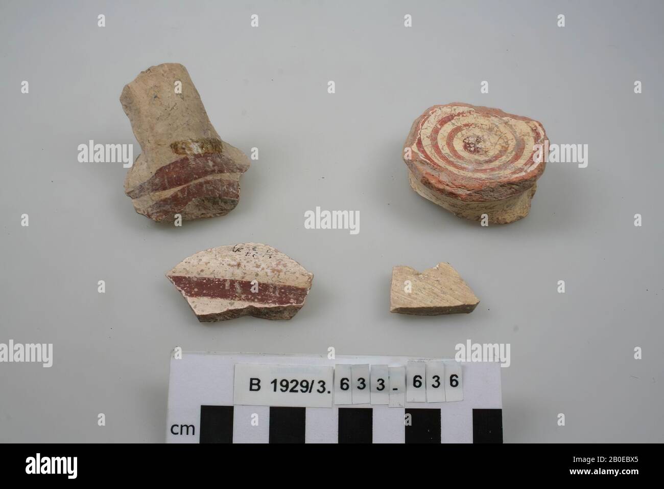 shard, pottery, h: 3 cm, diam: 5.5 cm, Israel Stock Photo