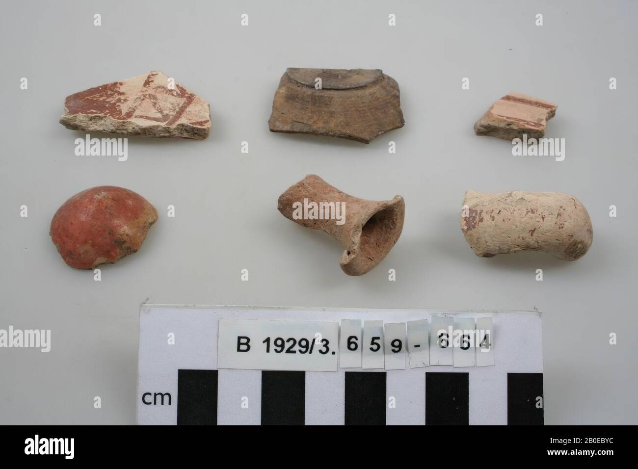 shard, earthenware, br: 2,3 cm, Israel Stock Photo