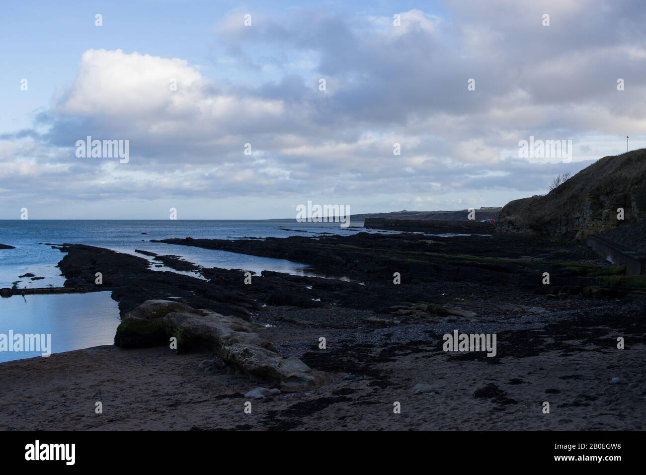 ST ANDREWS, SCOTLAND - 17/2/2020 - A view to the east from castle sands Stock Photo