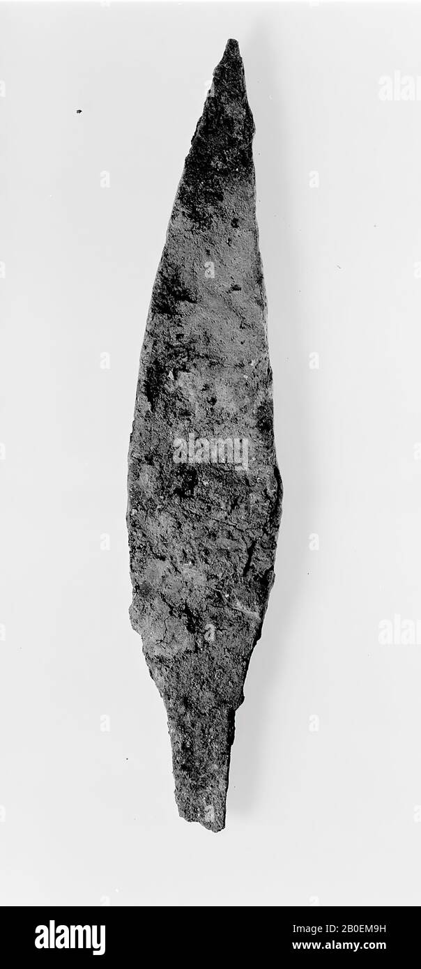 spearhead, bronze, 2.5 x 12.9 cm, Roman period, Italy Stock Photo