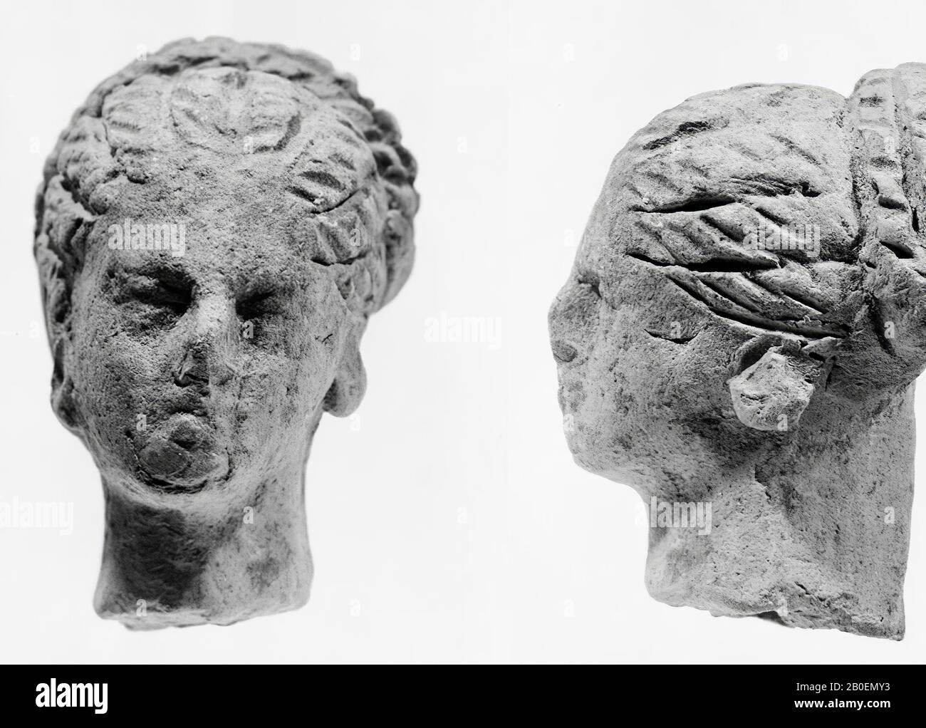 figurine, fragment, head, earthenware, terracotta, 3.8 cm, hellenistic -330 Stock Photo