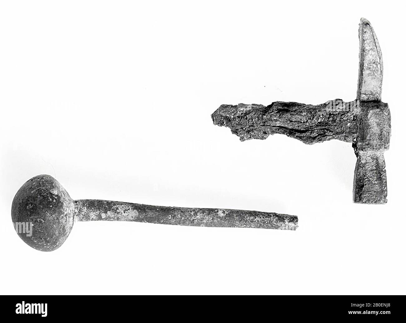 pin, bronze, 4.3 cm, Roman period, Italy Stock Photo