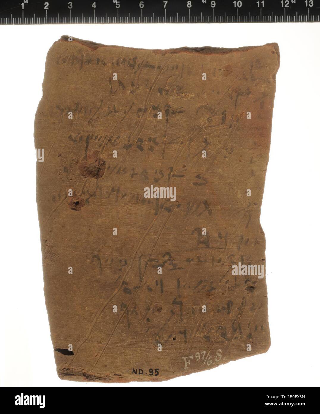 bill, ostracon, demotic, pottery, 10.2 x 14 cm, Greco-Roman Period, Ptolemae, Egypt Stock Photo