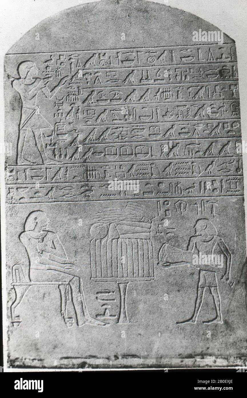Sameschent, round arch, stela, sandstone, 51 x 33 cm, Middle Kingdom, EgyptDescription of the Egyptian collection, II, 28, Pl.XIX, F. Doyen Stock Photo