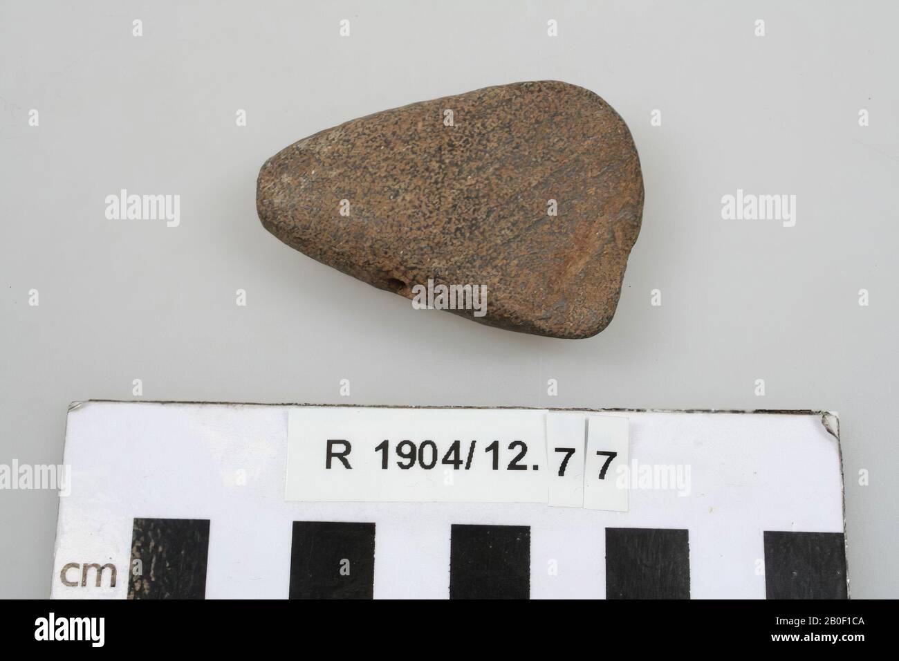 Chisel of stone., Chisel, stone, 5 x 3,4 x 1,4 cm, prehistoric, France