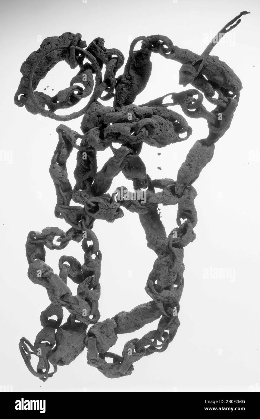 Bronze necklace. Cleaned., Chain, metal, bronze, Length: 88 cm, roman 40-250, Netherlands, South Holland, Katwijk, Valkenburg Stock Photo