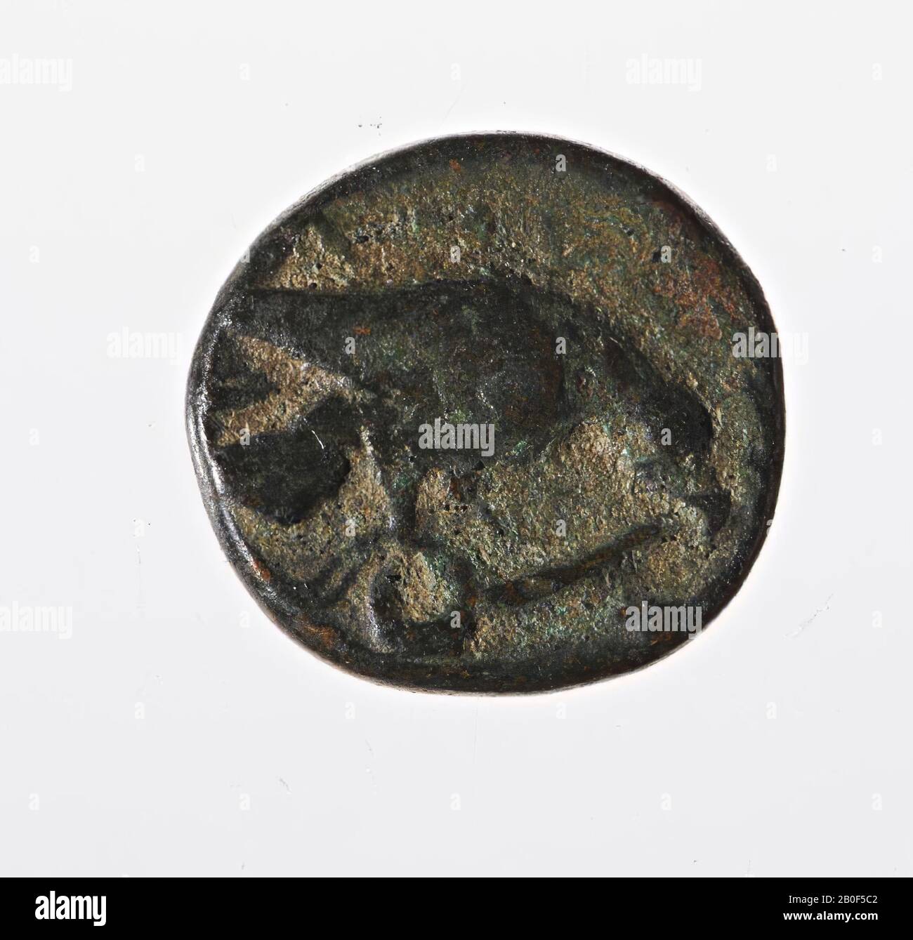 Vz: Herakleskop with lion scale, Kz: eagle with snake n.r., PYD [NAIOON], mint, aes, Pydna, Macedonia, metal, copper, Diam. 15 mm, wt. 4.00 gr, gr BC 381-379, unknown, unknown, unknown, unknown Stock Photo