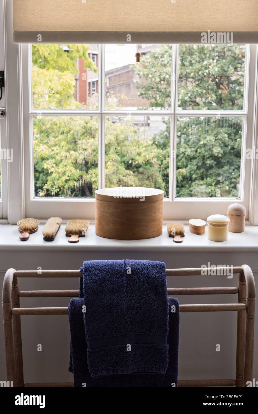 Shaker oval box on bathroom windowsill Stock Photo