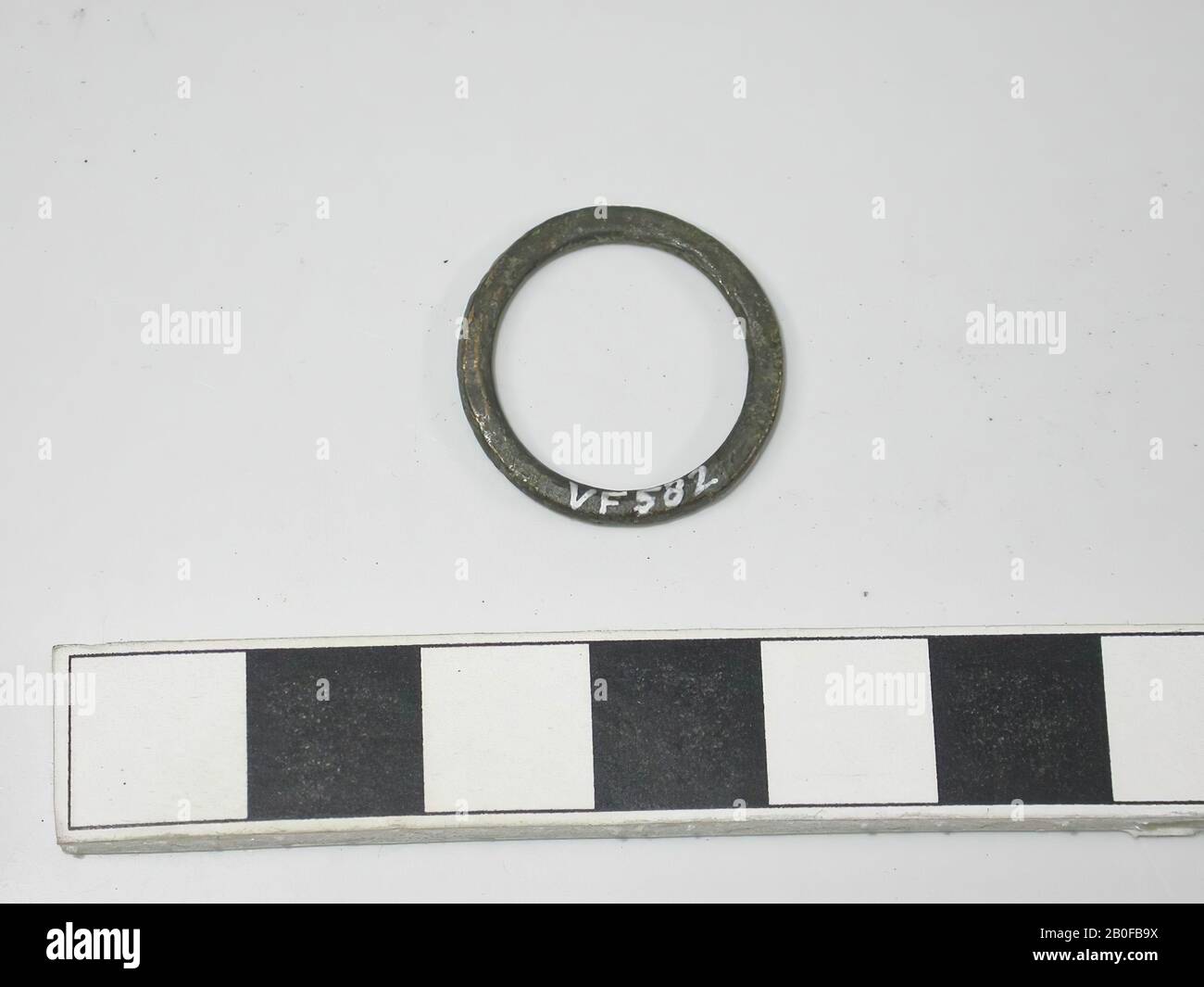 Bronze ring of wire, ring, metal, bronze, roman 15-250, the Netherlands, Utrecht, Bunnik, Vechten, Houtense Vlakte Stock Photo